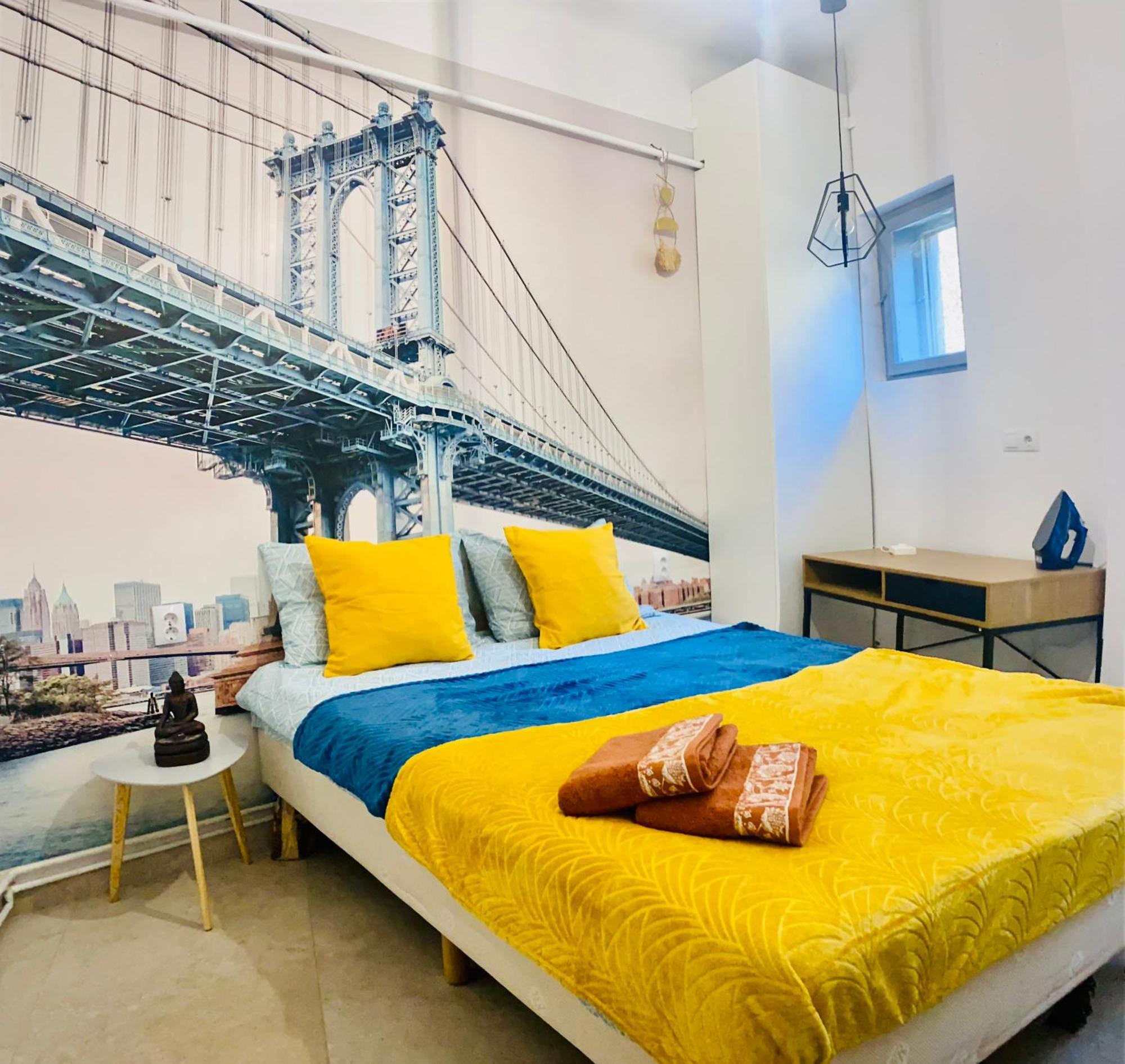 The Bridge To Confort Apartment Cluj Napoca Bagian luar foto
